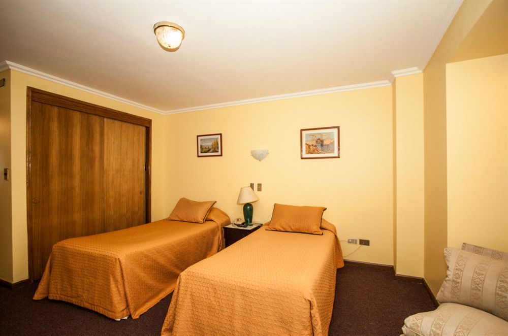 Hotel Principado Santiago Buitenkant foto