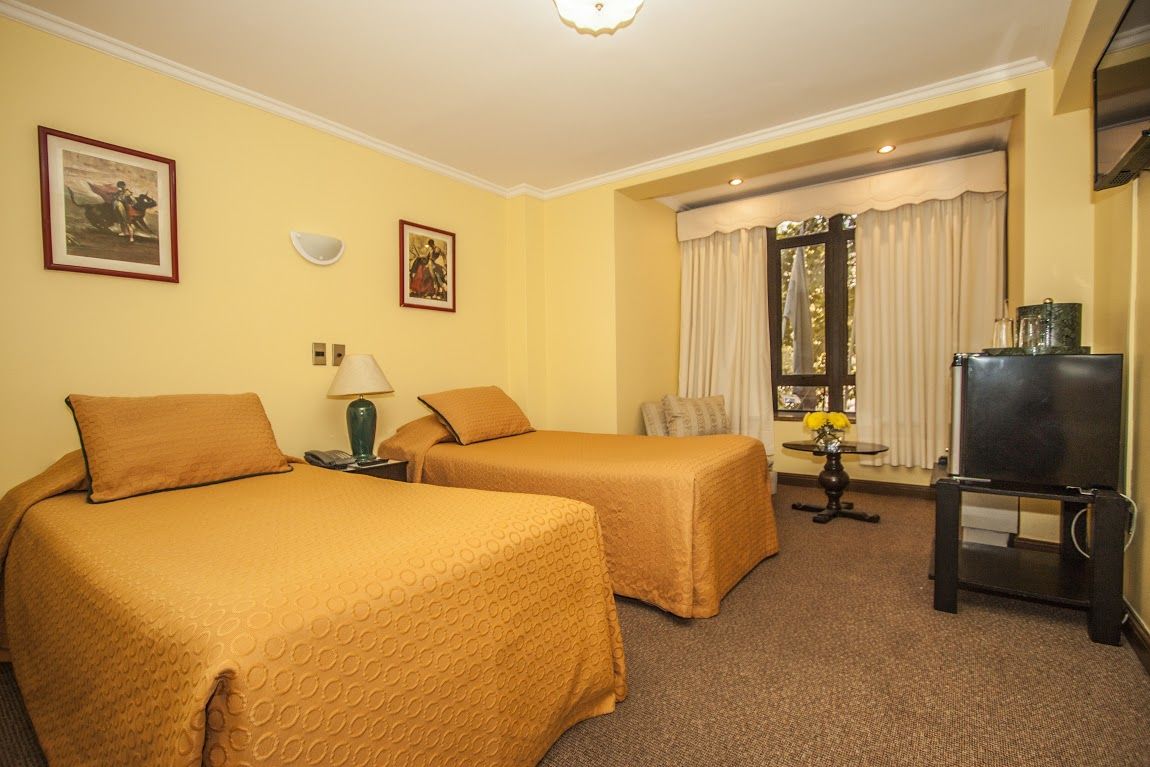 Hotel Principado Santiago Buitenkant foto