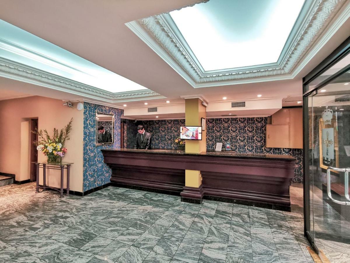 Hotel Principado Santiago Buitenkant foto