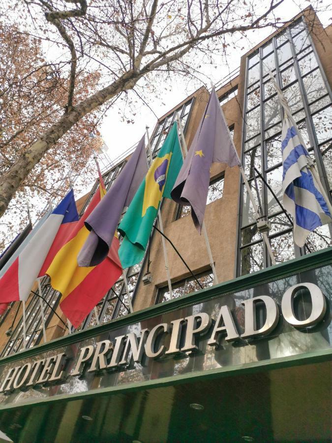 Hotel Principado Santiago Buitenkant foto